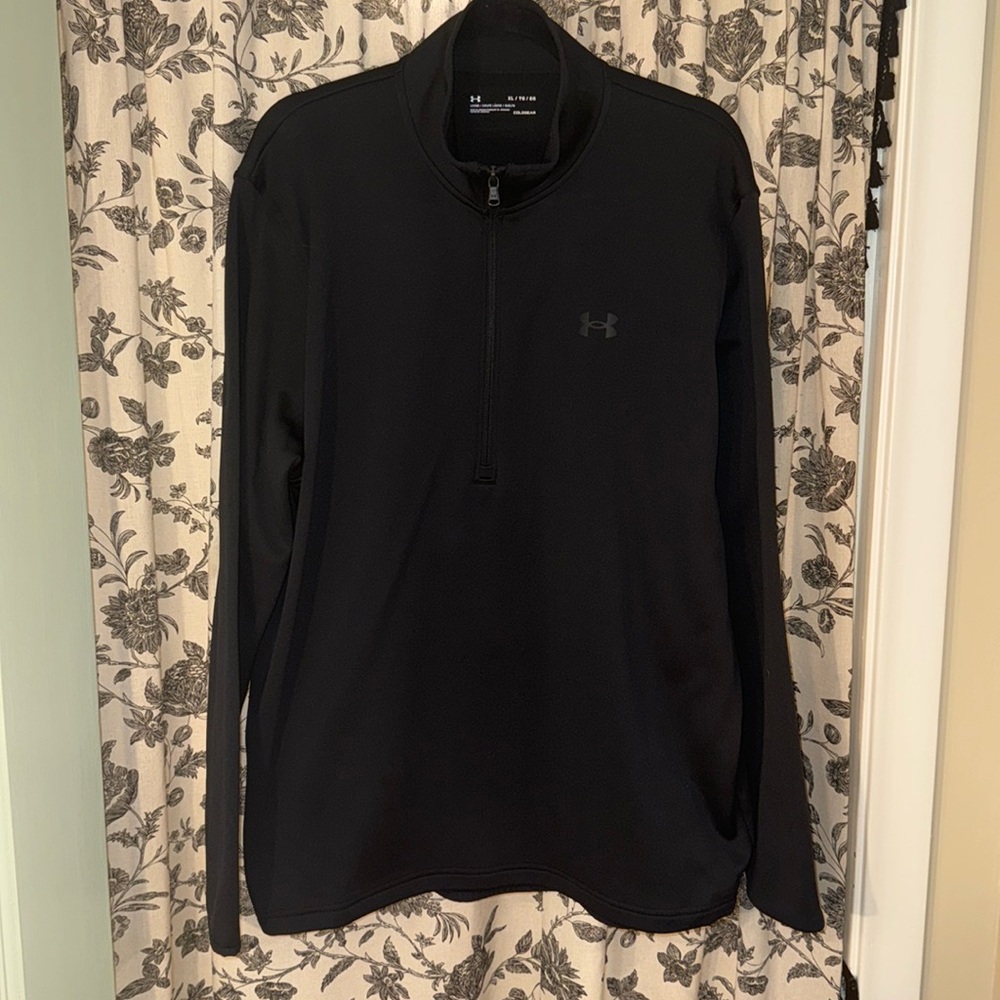 Under Armour 1/2 Cold Gear Base Layer